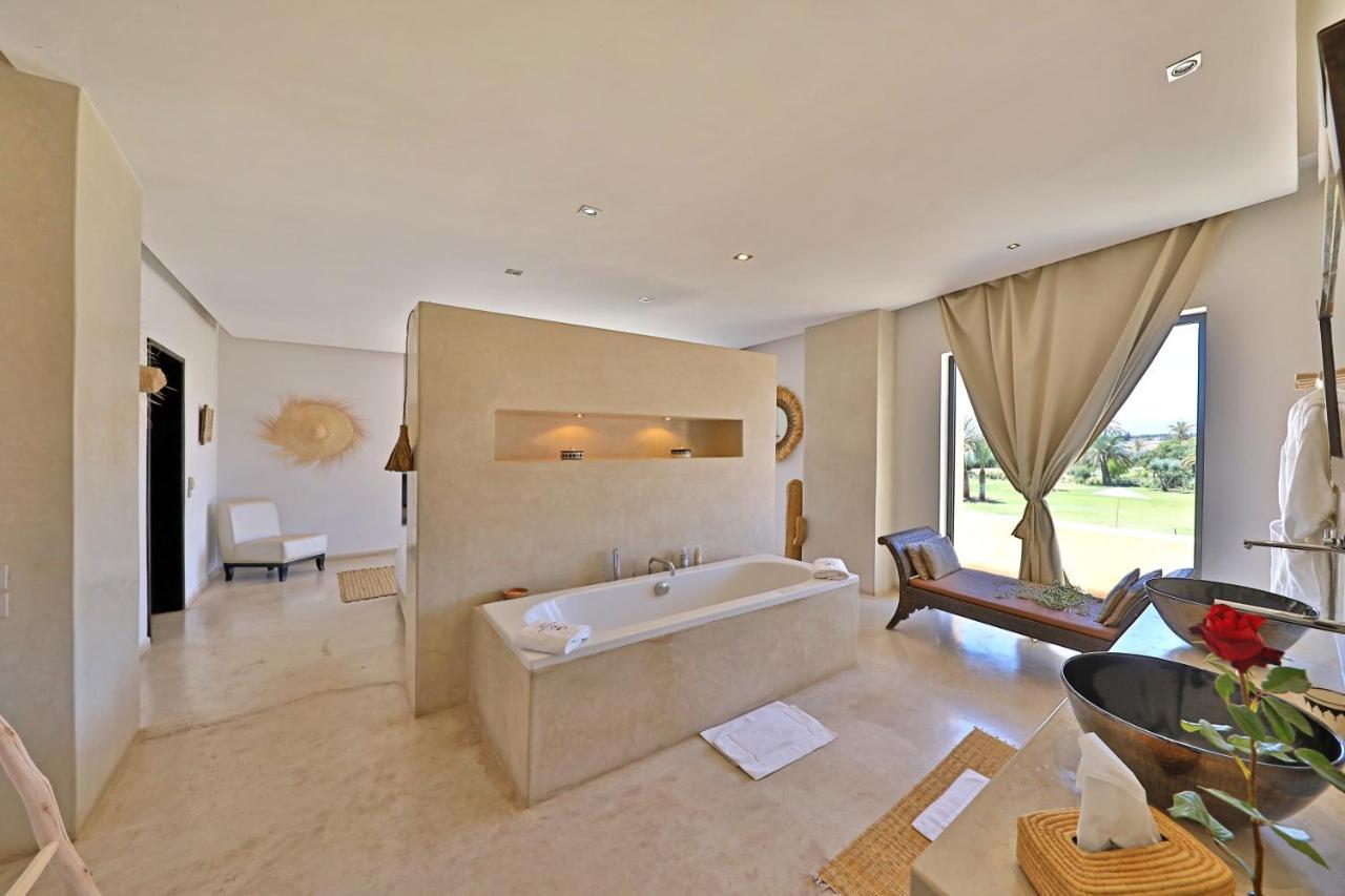 Dar Noujoum Hotel Ait Bou Zguia ภายนอก รูปภาพ
