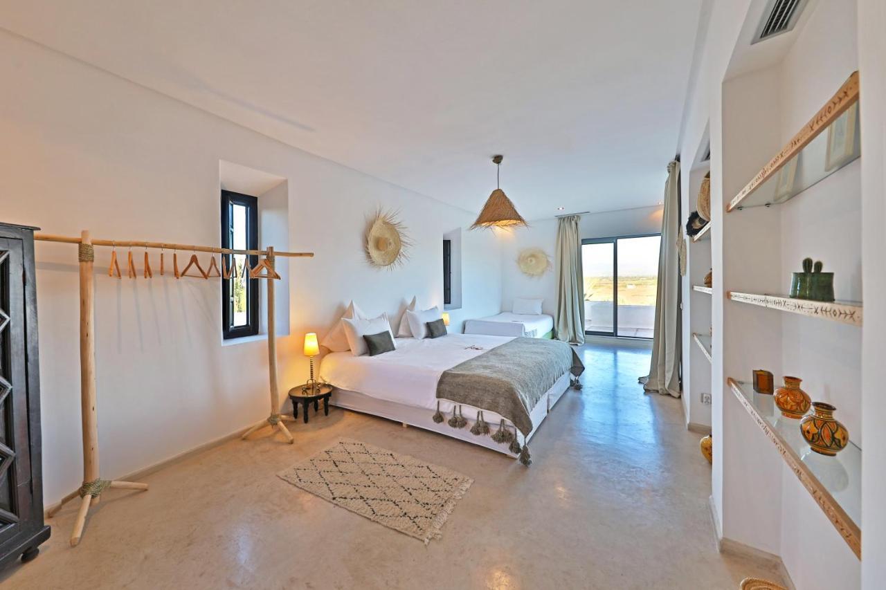 Dar Noujoum Hotel Ait Bou Zguia ภายนอก รูปภาพ