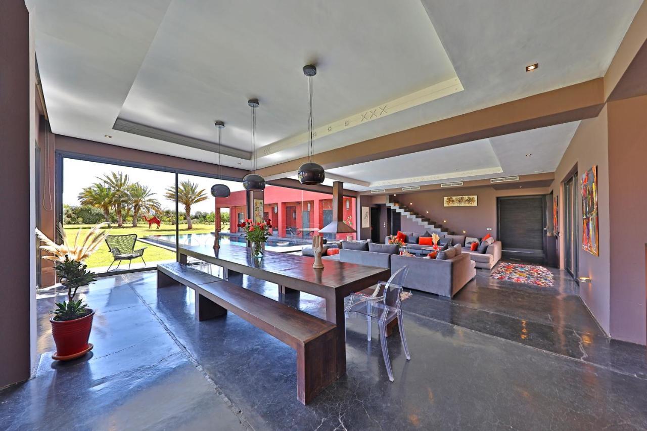 Dar Noujoum Hotel Ait Bou Zguia ภายนอก รูปภาพ
