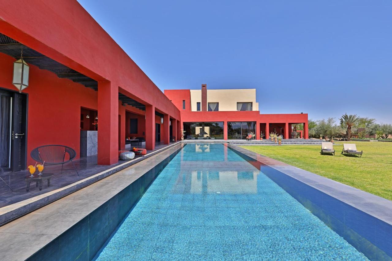 Dar Noujoum Hotel Ait Bou Zguia ภายนอก รูปภาพ